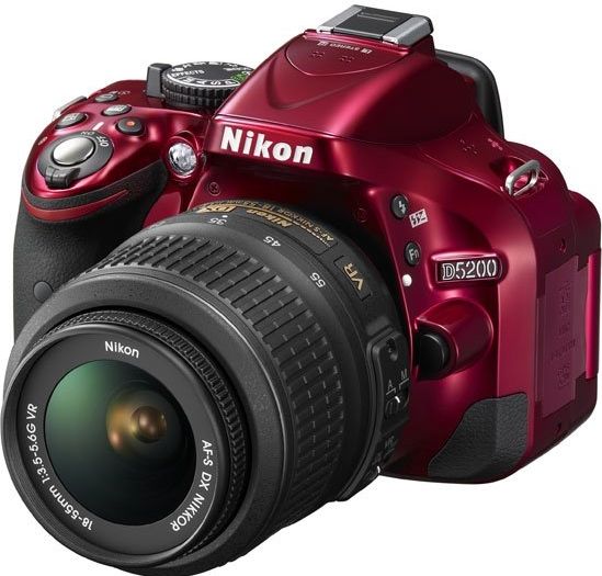 Фотоаппарат NIKON D5200
