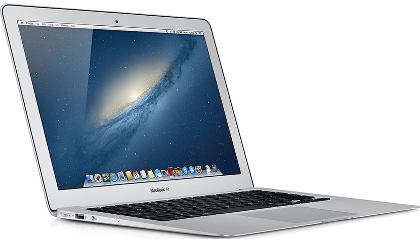 Ноутбук APPLE A1465 MD711RU/A