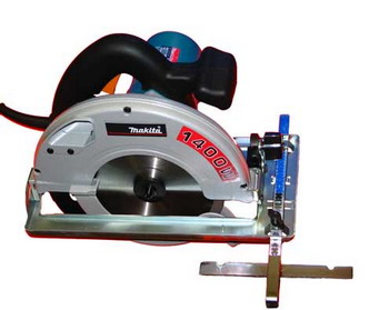 Пила циркулярная MAKITA 5704R