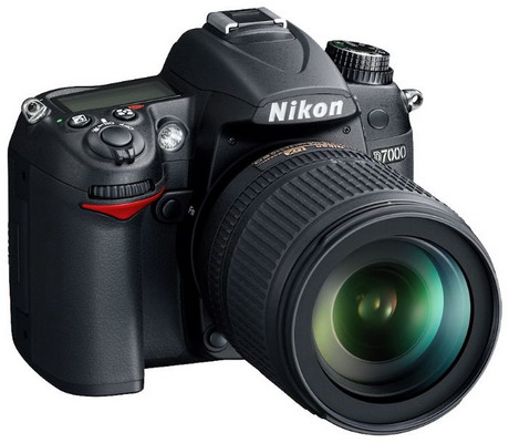 Фотоаппарат NIKON D7000