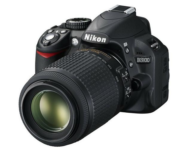 Фотоаппарат  NIKON  D3100  18-55 VR + Сумка + SD8 Гб