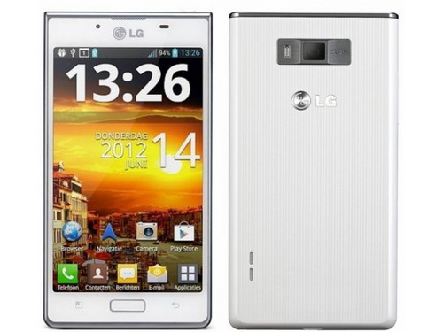 Смартфон LG P705