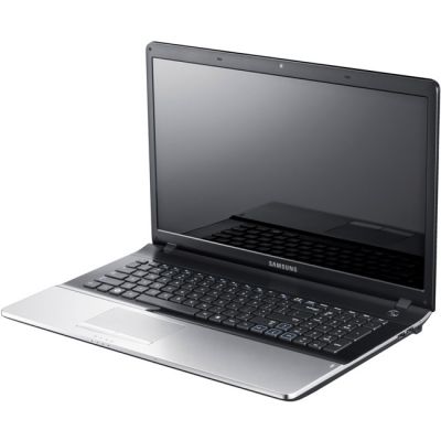 Ноутбук  SAMSUNG  300E7Z-S02 RU