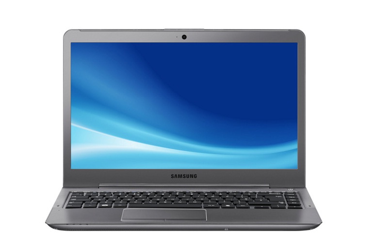 Ноутбук  SAMSUNG  530U4B-S03