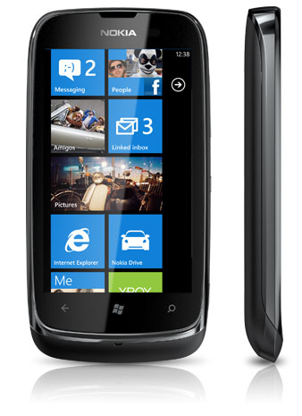 Смартфон  NOKIA  610 Lumia black