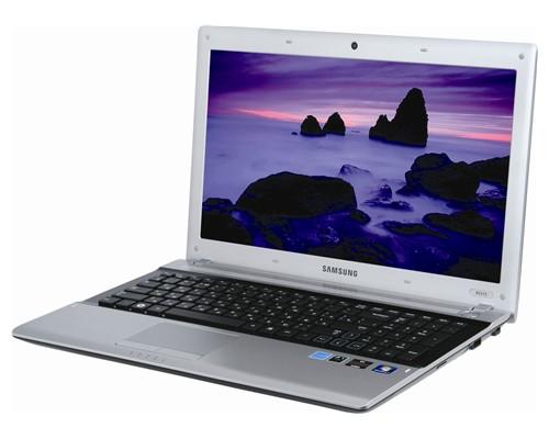 Ноутбук  SAMSUNG  RV515 (S06)