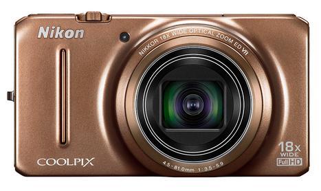 Фотоаппарат  NIKON  S9200 CoolPix коричневый
