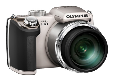 Фотоаппарат  OLYMPUS  SP-620 UZ серебро