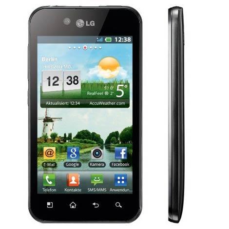 Смартфон  LG  P970 Optimus snow white