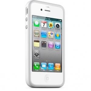 Чехол  DEPPA  iPhone 4 Bumper белый