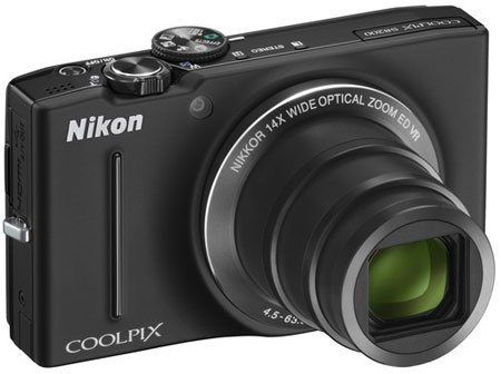 Фотоаппарат  NIKON  S8200 CoolPix черный
