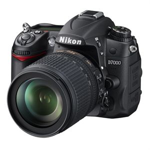 Фотоаппарат  NIKON  D700 + 18-105 VR