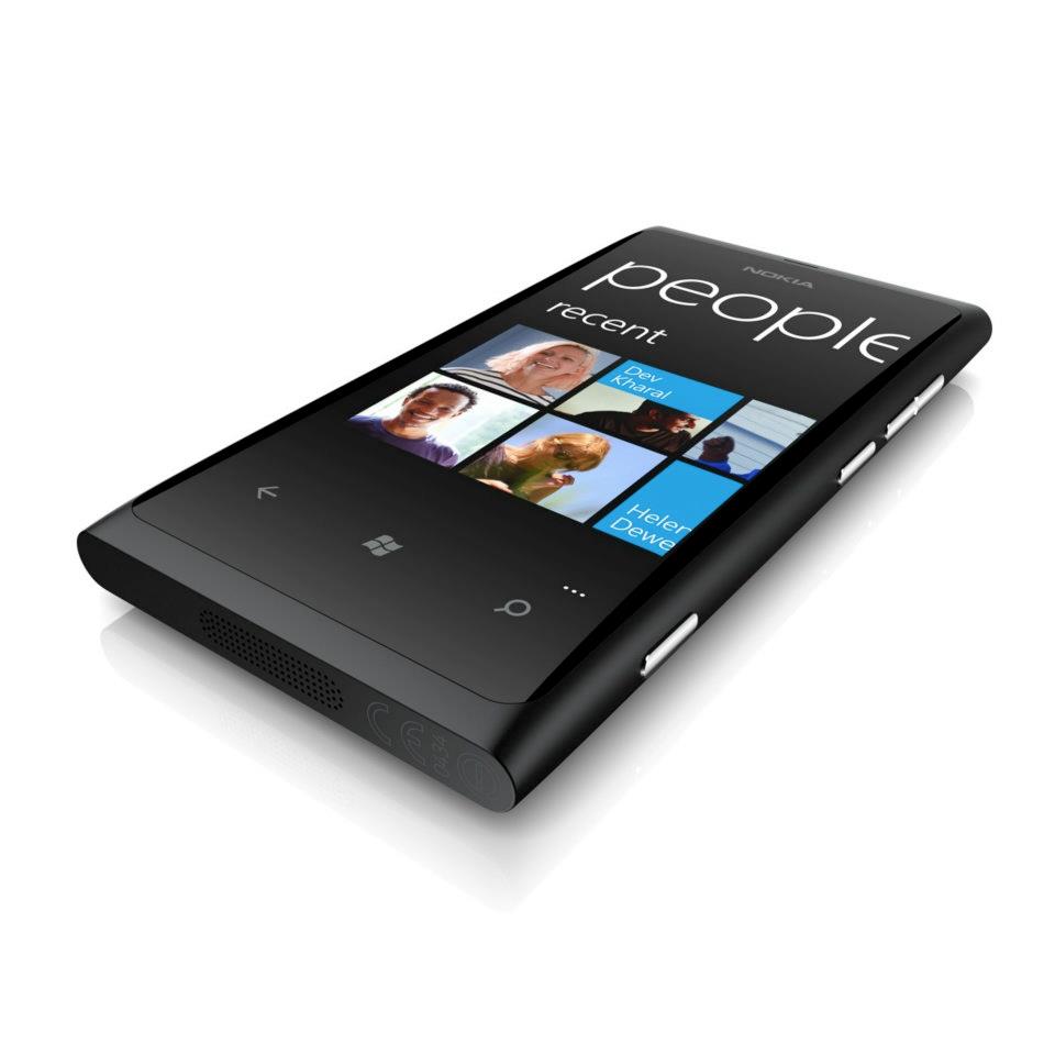 Смартфон  NOKIA  800 Lumia Matt black