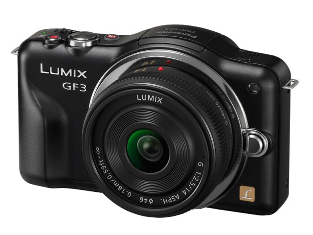 Фотоаппарат  PANASONIC  DMC-GF3C 14-42мм черный