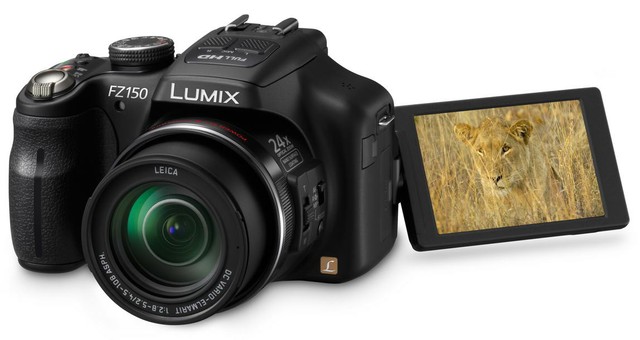 Фотоаппарат  PANASONIC  DMC-FZ150 черный