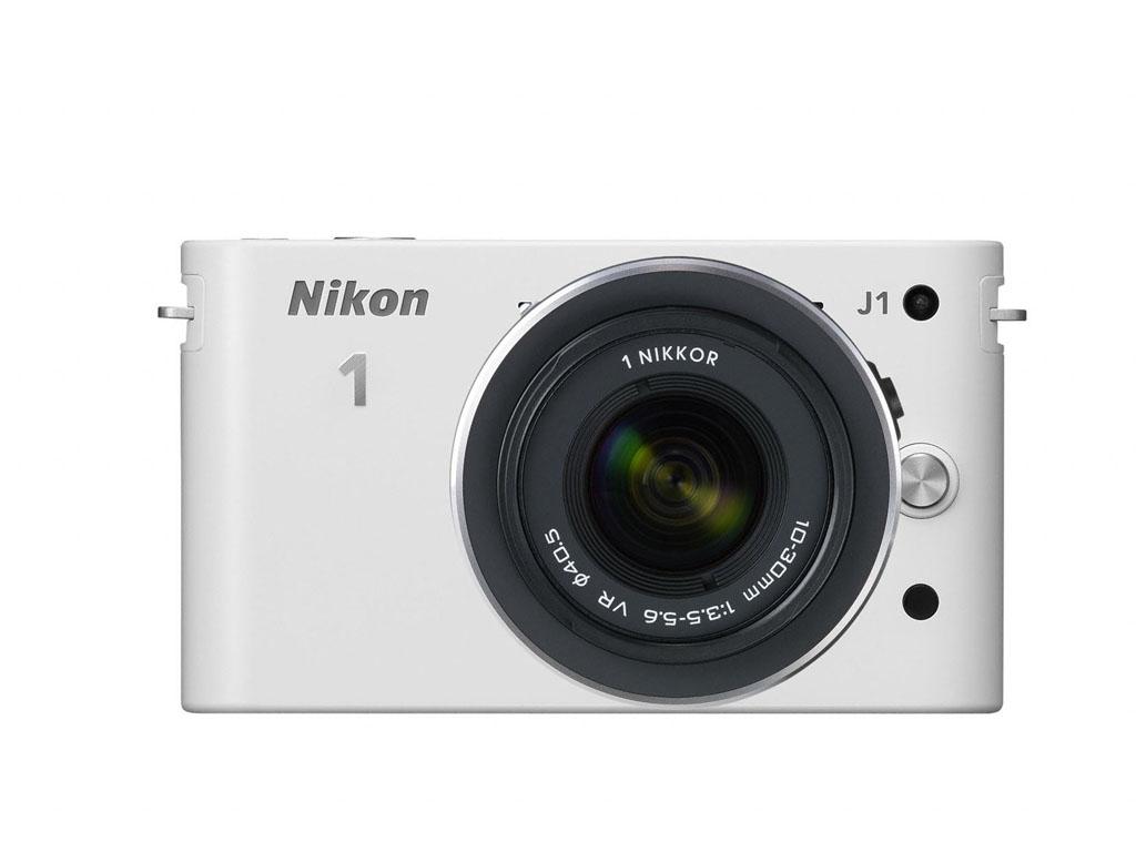 Фотоаппарат  NIKON  1 J1 Kit 10-30мм VR белый