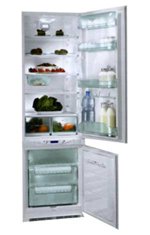 Холодильник встраиваемый Hotpoint ARISTON BCB 183337 VC