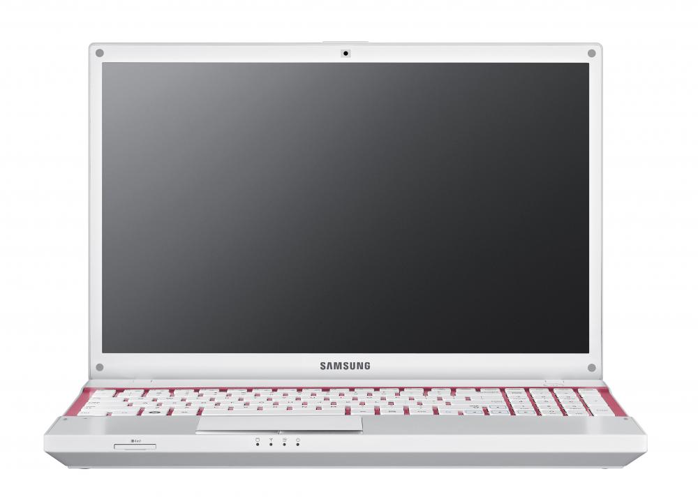 Ноутбук  SAMSUNG  300V5A (S0M)