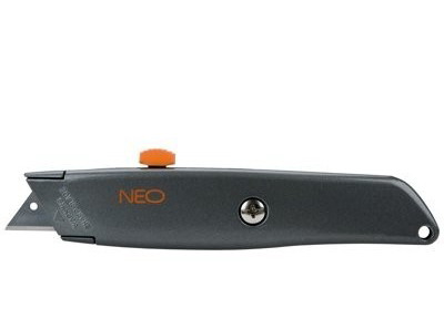Нож  NEO  18мм (63-030)