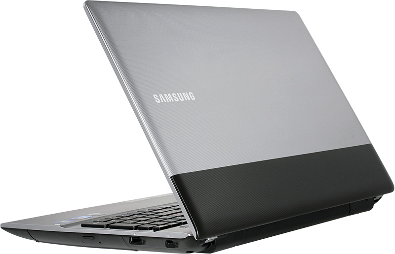 Ноутбук  SAMSUNG  RV511 (S05)