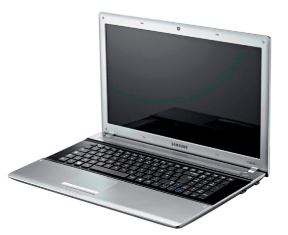Ноутбук  SAMSUNG  RV711 (S02)
