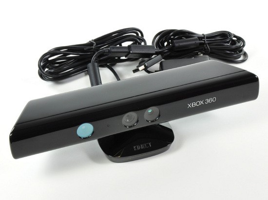 Сенсор  KINECT  для XBOX 360 (LPF-00024)+игра Kinect Adventures