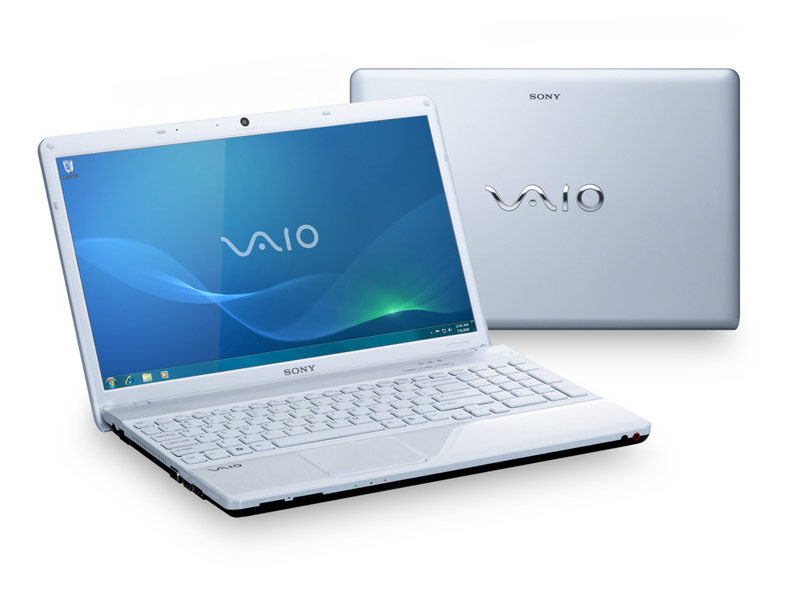 Ноутбук  SONY  Vaio VPC-EA3M1R matte white