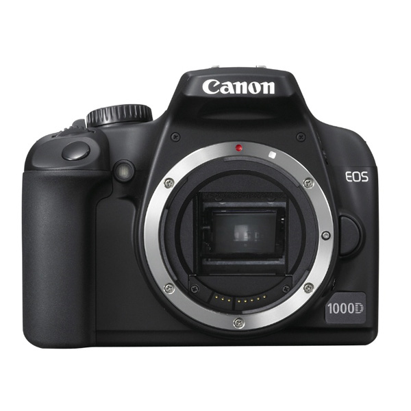 Фотоаппарат  CANON  EOS 1000 D Body