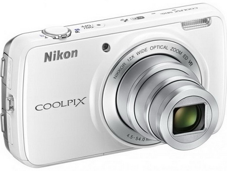 Фотоаппарат NIKON S810c + SD 16Гб