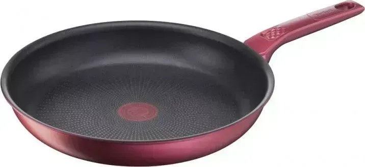 Сковорода TEFAL Daily Chef G2730672 красный