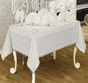 Скатерть Do and Co Kelebek 160х220 +6 салфеток с кольцами (9162 кремовый)