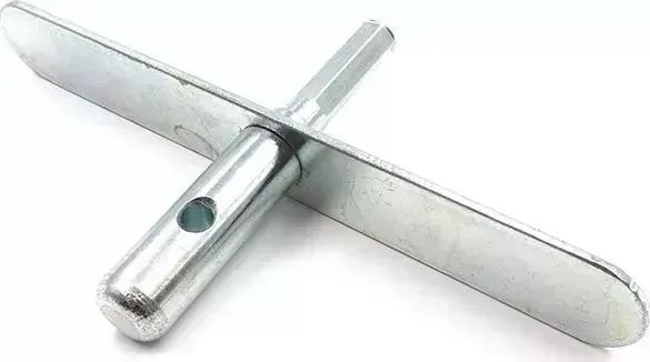 Адаптер Яман под шуруповерт, с планкой, d-18 мм, для ледобуров HELIOS и ЛР