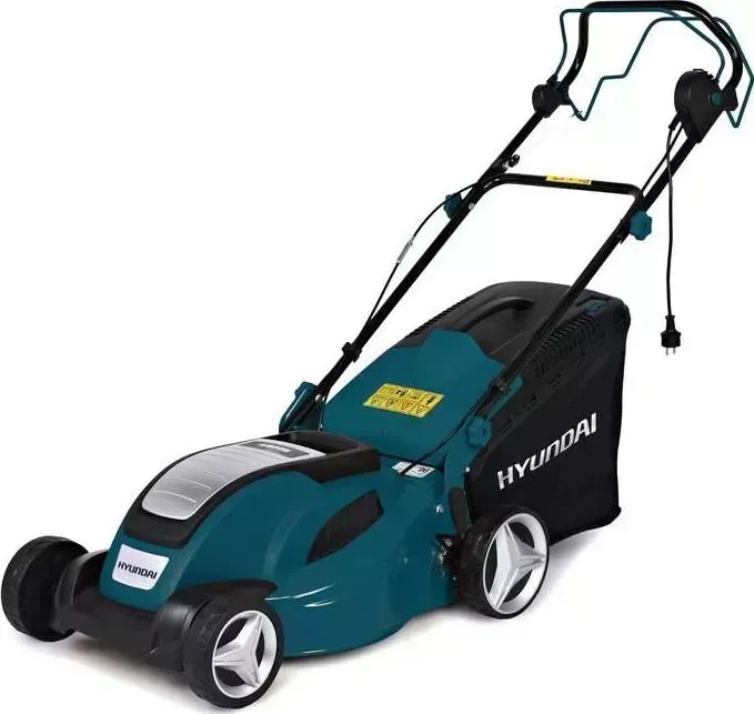 Газонокосилка HYUNDAI LE 4600S Drive