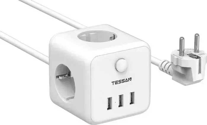 Сетевой фильтр TESSAN TS-301 с кнопкой питания на 3 розетки и 3 USB, White