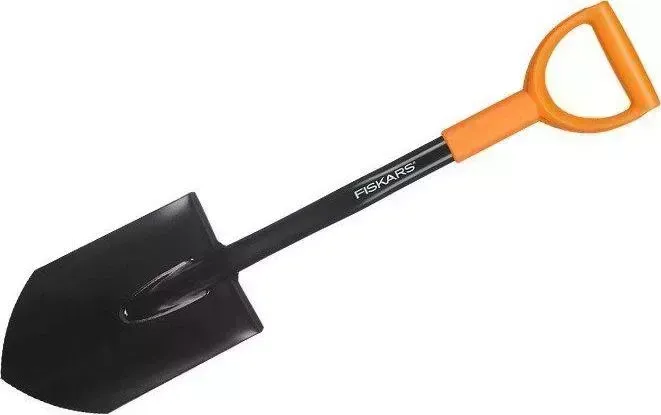 Лопата  Fiskars Solid 131417