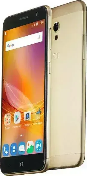 Смартфон ZTE Blade V7 золотой