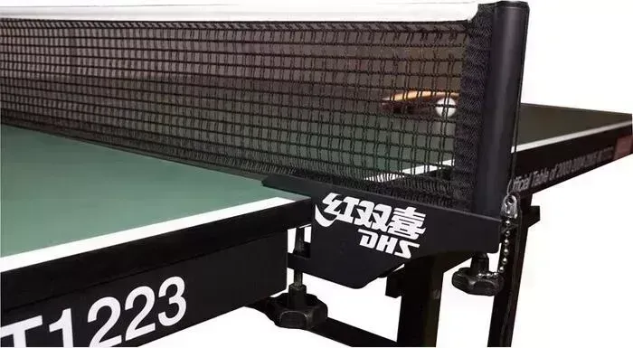 Сетка для настольного тенниса DHS P145 ITTF, в компл.с мет.стойками, ITTF Ap, измерит.высоты, черный