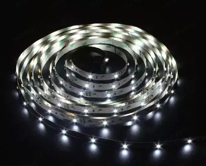 Светодиодная влагозащищенная лента FERON LS613 27731 9,6W/m 120LED/m 2835SMD холодный белый 5M