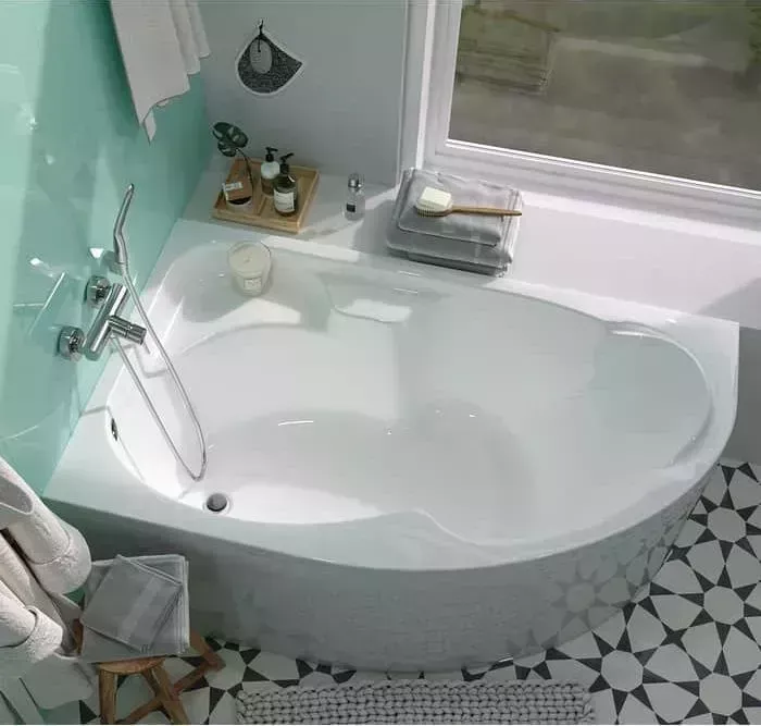Акриловая ванна 1Marka Diana 150x90 с каркасом и панелью, левая, белая