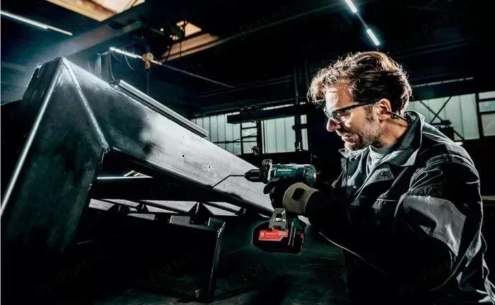 Дрель аккумуляторная METABO BS 18 LTX-3 BL I (602354650)