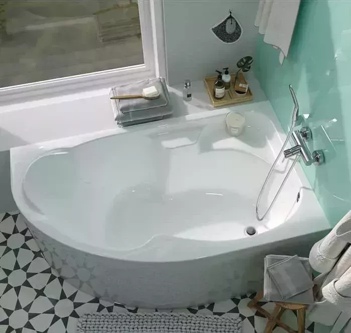 Акриловая ванна 1Marka Diana 170x90 с каркасом и панелью, правая, белая