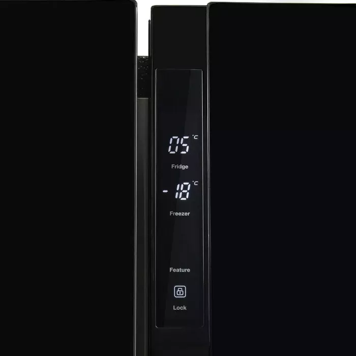 Фото №2 Холодильник HYUNDAI CS5003F черный