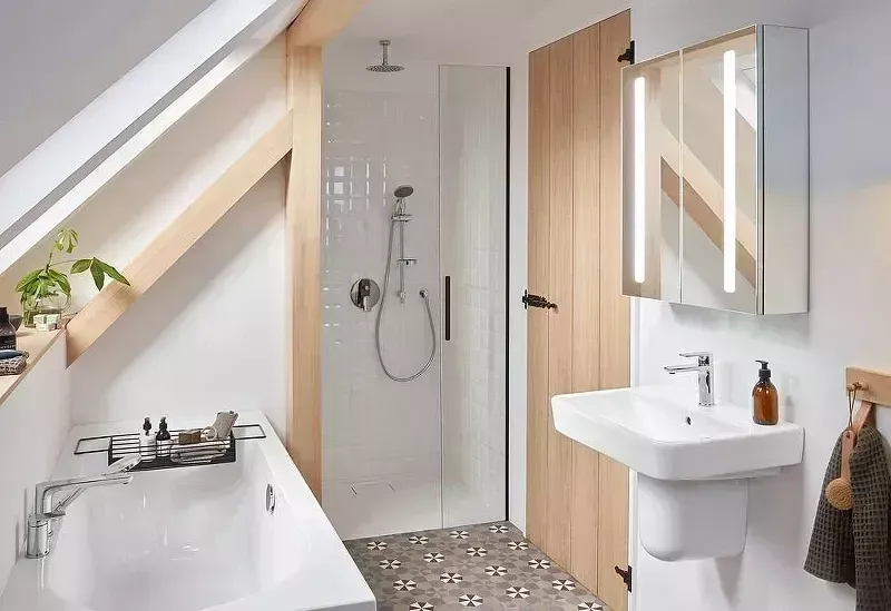 Душевой гарнитур  Villeroy & Boch TVS00000900061 хром