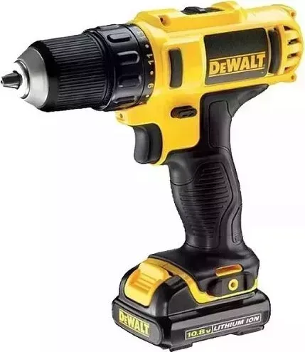 Дрель аккумуляторная DEWALT DCD710C2P