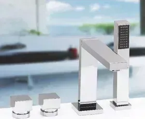Смеситель на борт ванны VEGA Quadro Lux (91А0305025)