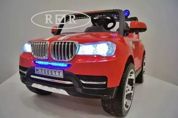 Электромобиль RIVERTOYS BMW 4х4 T005TT красный