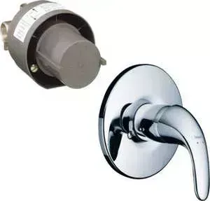 Смеситель для душа Hansgrohe Focus внешняя и внутренняя часть (31766000)