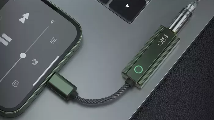 Усилитель для наушников FiiO KA1 Lightning green