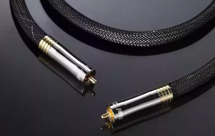 Кабель Real Cable CHEVERNY II-SUB, 3m, сабвуферный