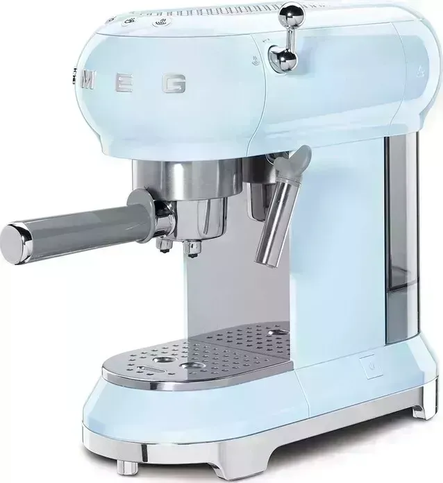 Кофемашина Smeg ECF01PBEU